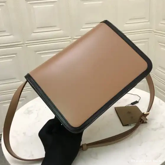 Official First Bag Ru BURBERRY Bag Medium TB 0606